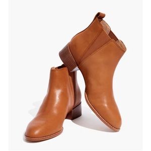 Madewell Carina Ankle Chelsea Boot In English Saddle